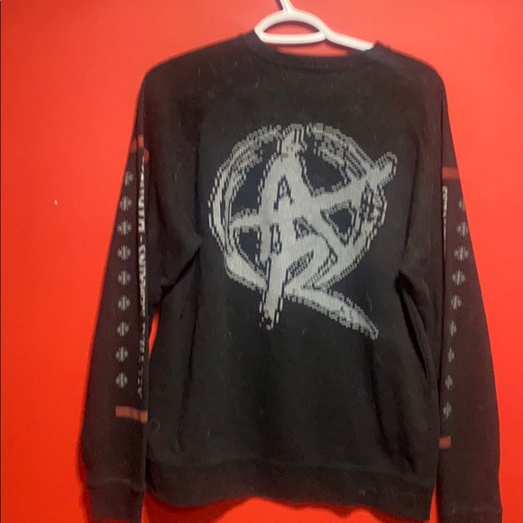 All that remains Christmas sweater - Picture 2 of 2